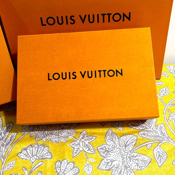 Louis Vuitton Bundled Empty Box 📦 for bags and shoes 👠 New 🆕 - Picture 3 of 4